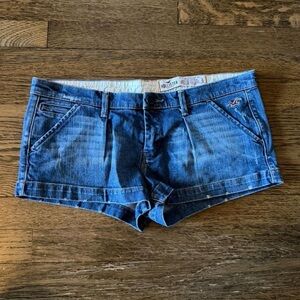 Hollister 00s low rise micro jean shorts